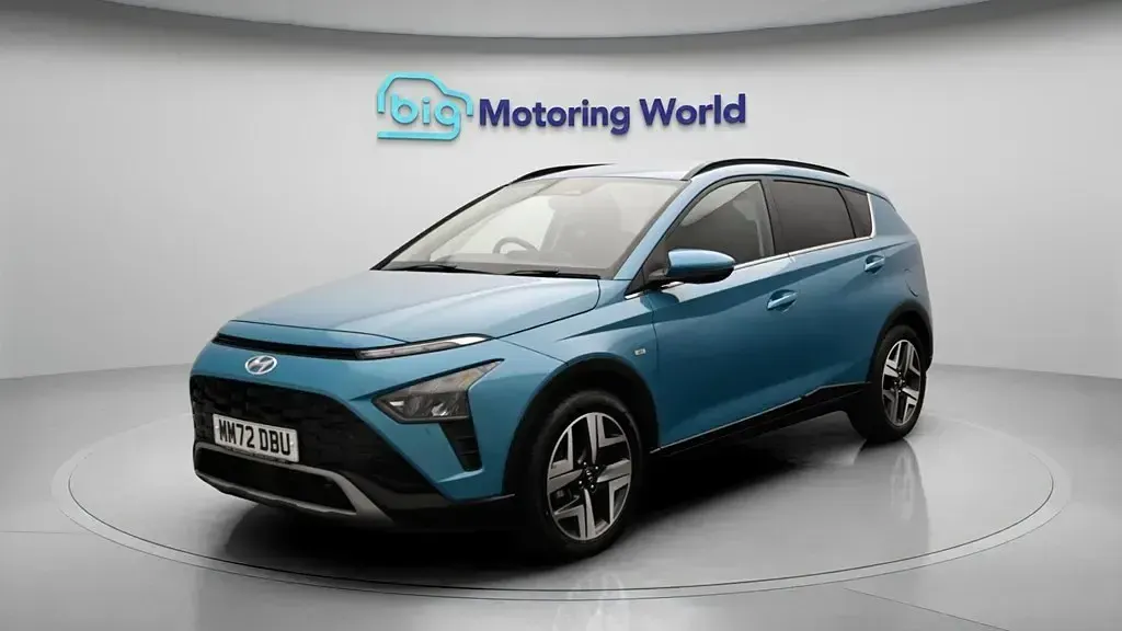 Used Hyundai Bayon Premium 100 HP (73 kW) 2023 Blue SUV