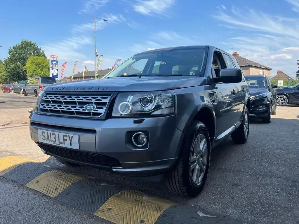 Used Land Rover Freelander 2 S 150 HP (110 kW) 2013 Grey SUV