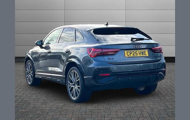 Used Audi Q3 Black Edition 150 HP (110 kW) 2025 Grey SUV