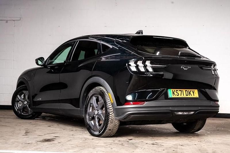 Used Ford Mustang Standard Range 269 HP (197 kW) 2022 Black Hatchback