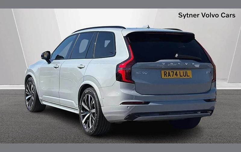 Usado Volvo XC90 Plus 247 HP (181 kW) 2025 Cinzento SUV