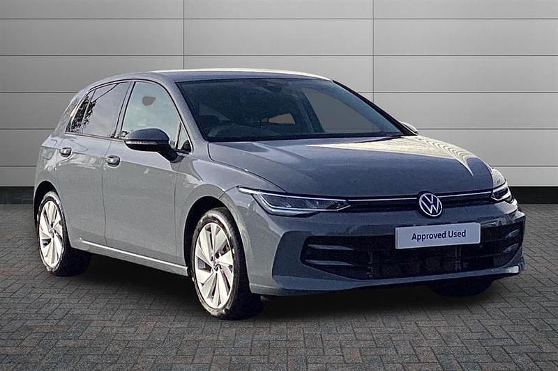 Moonstone grey Used 2025 VW Golf VIII Match Hatchback | £25,895 (A bit pricey) - Image 1/3