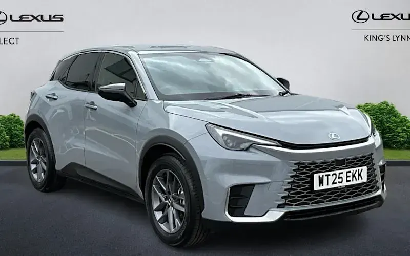 Used Lexus LBX 136 HP (100 kW) 2025 SUV