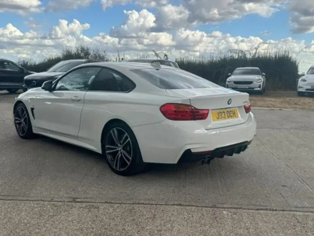 Used BMW 430 M Sport 2016 White Coupe
