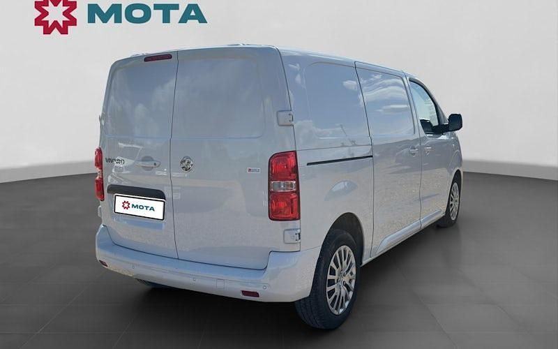 Used Vauxhall Vivaro 101 HP (74 kW) 2023 MPV