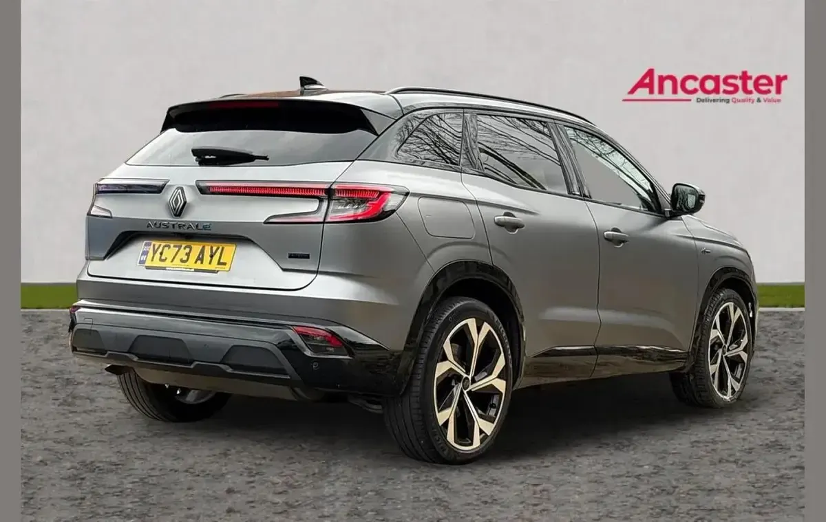 Used Renault Austral Iconic Esprit Alpine 200 HP (147 kW) 2023 Other SUV