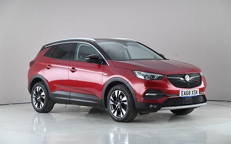 Used Vauxhall Grandland X Sport 131 HP (96 kW) 2018 Red SUV