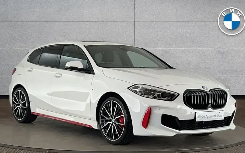 Used BMW 128 Shadowline 265 HP (194 kW) 2023 Hatchback
