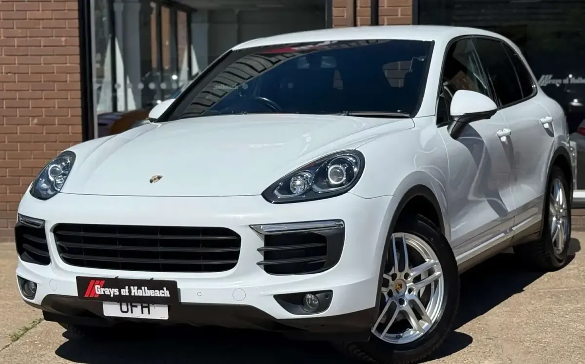 Usado Porsche Cayenne 2015 Branco SUV