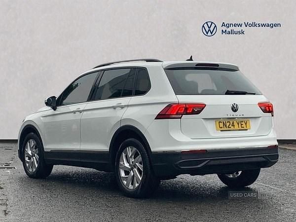 Used VW Tiguan Life 150 HP (110 kW) 2024 White SUV
