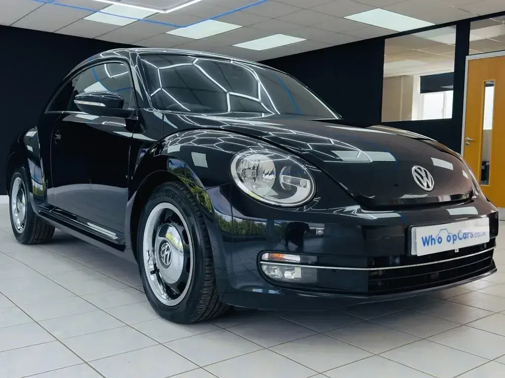 Used VW Beetle Design 110 HP (80 kW) 2016 Black Hatchback