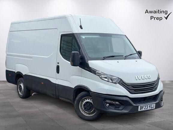 White Used 2023 Iveco Daily Van | £19,450 (Good price) - Image 1/3
