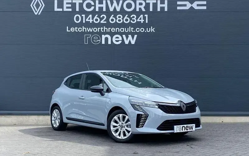 Used Renault Clio Evolution 143 HP (105 kW) 2025 Hatchback