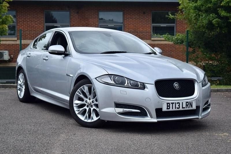 Silver Used 2013 Jaguar XF Sedan | £7,888 (A bit pricey) - Image 1/4