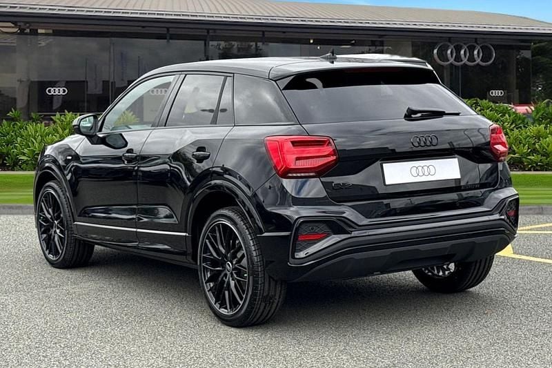 New Audi Q2 Black Edition 147 HP (108 kW) 2026 Black SUV