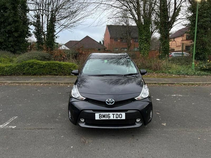 Used Toyota Prius+ 136 HP (100 kW) 2016 Black MPV