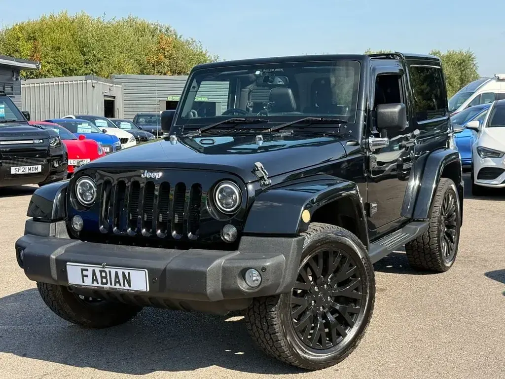 Used Jeep Wrangler Sahara 285 HP (209 kW) 2015 Black SUV