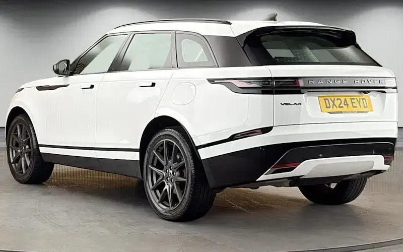 Used Land Rover Range Rover Velar HSE Dynamic 404 HP (297 kW) 2024 Fuji white SUV