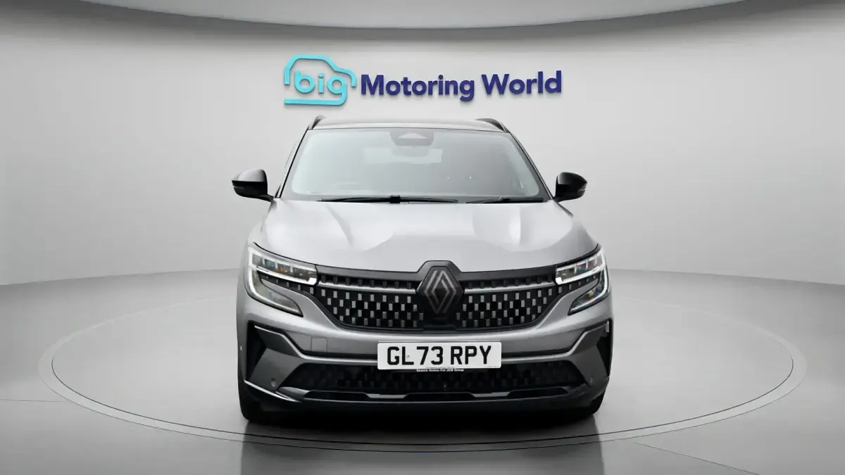 Usado Renault Austral Techno Esprit Alpine 2023 Cinzento SUV