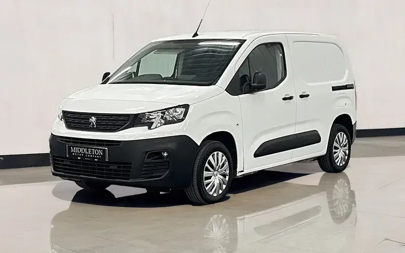 Usado Peugeot Partner 102 HP (75 kW) 2021 Branco Monovolume