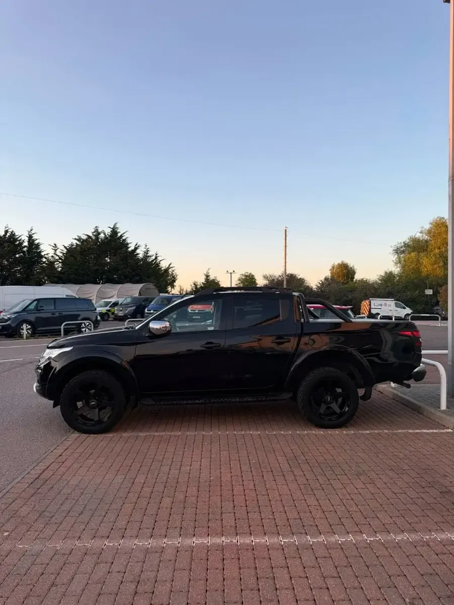 Used Fiat Fullback 180 HP (132 kW) 2017 Black Pickup