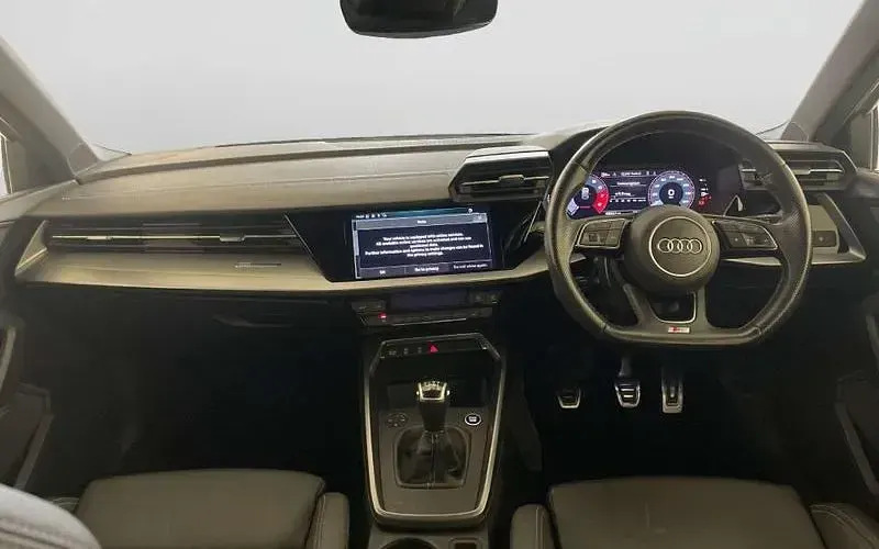 Second-hand Audi A3 Sportback S-Line 150 CP (110 kW) 2024 Hatchback