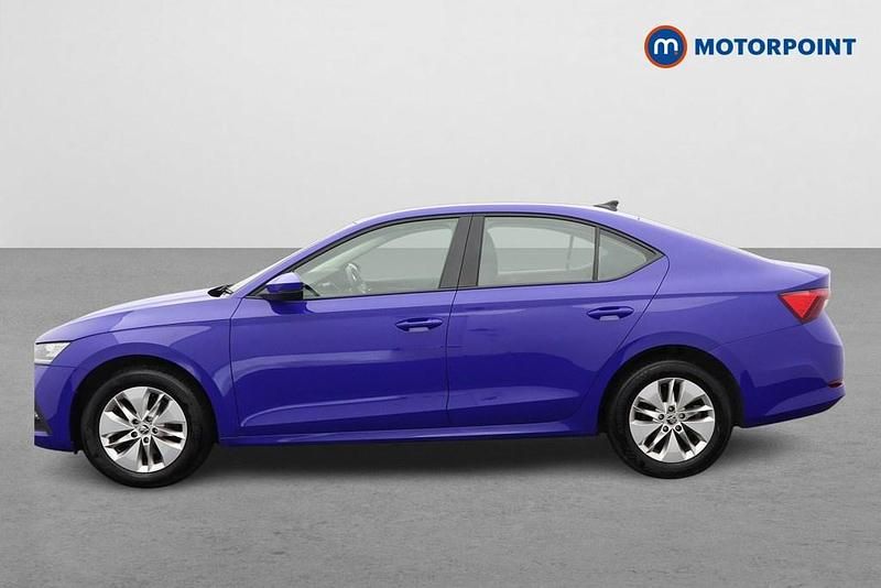Used Skoda Octavia SE Technology 2022 Blue Hatchback