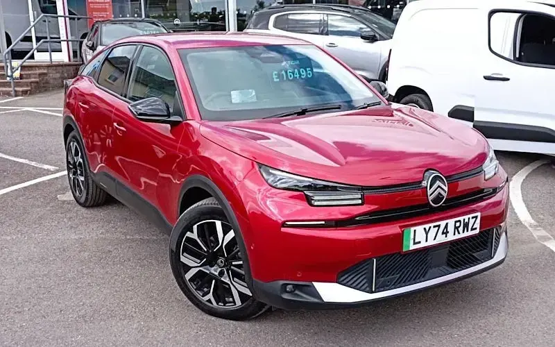 Used Citroën e-C4 114 kW (156 HP) 2025 Hatchback