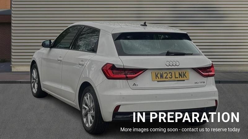 Used Audi A1 Sport 110 HP (80 kW) 2023 White SUV