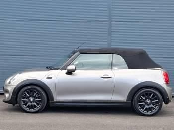 Used Mini Cooper Cabriolet Classic 136 HP (100 kW) 2019 Silver Cabriolet