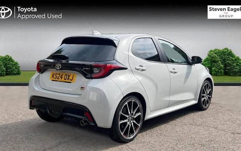 Used Toyota Yaris Hybrid Sport 131 HP (96 kW) 2026 Hatchback