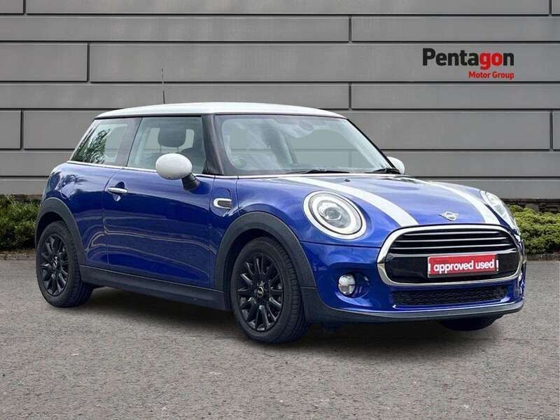 Blue Used 2018 Mini Cooper Hatch Hatchback | £12,994 (Fair price) - Image 1/4