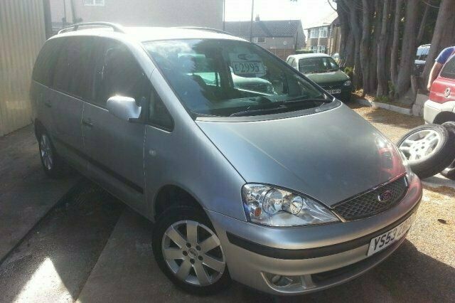 Used 2004 Ford Galaxy MPV | £3,000 - Image 1/3