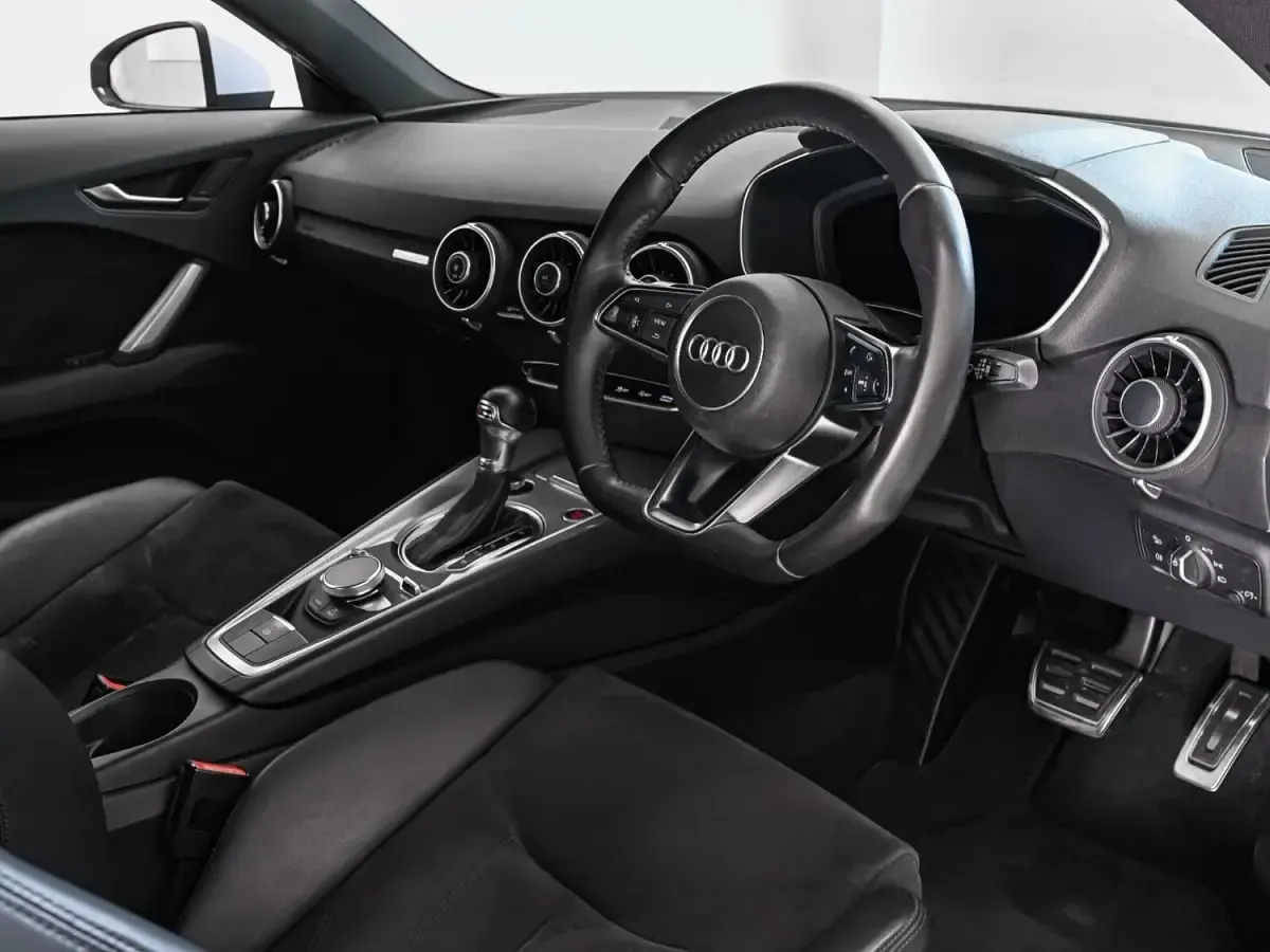 Begagnad Audi TT Sport 2015 Vit Sportkupé