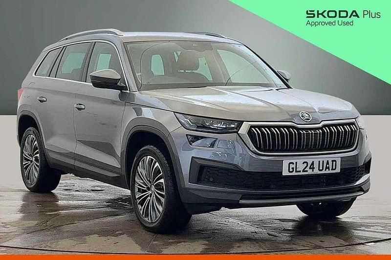 Graphite grey metallic Used 2024 Skoda Kodiaq SE L Executive SUV | £30,000 (Fair price) - Image 1/4
