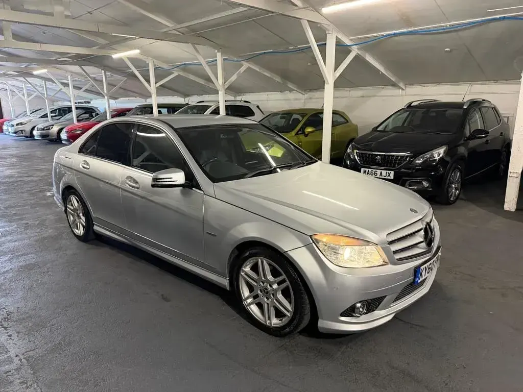 Used Mercedes C250 2010 Silver Sedan