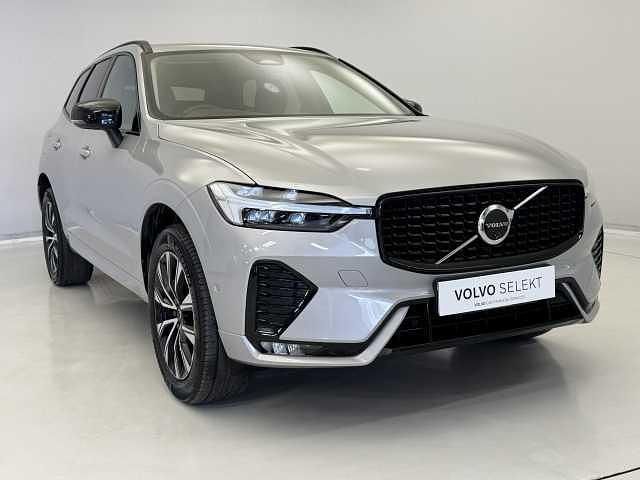 Usado Volvo XC60 Plus 247 HP (181 kW) 2025 SUV