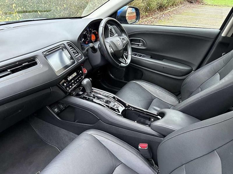 Used Honda HR-V EX 130 HP (95 kW) 2020 Blue SUV