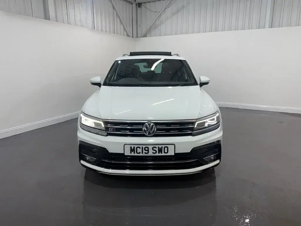 Used VW Tiguan R-line 150 HP (110 kW) 2019 White SUV
