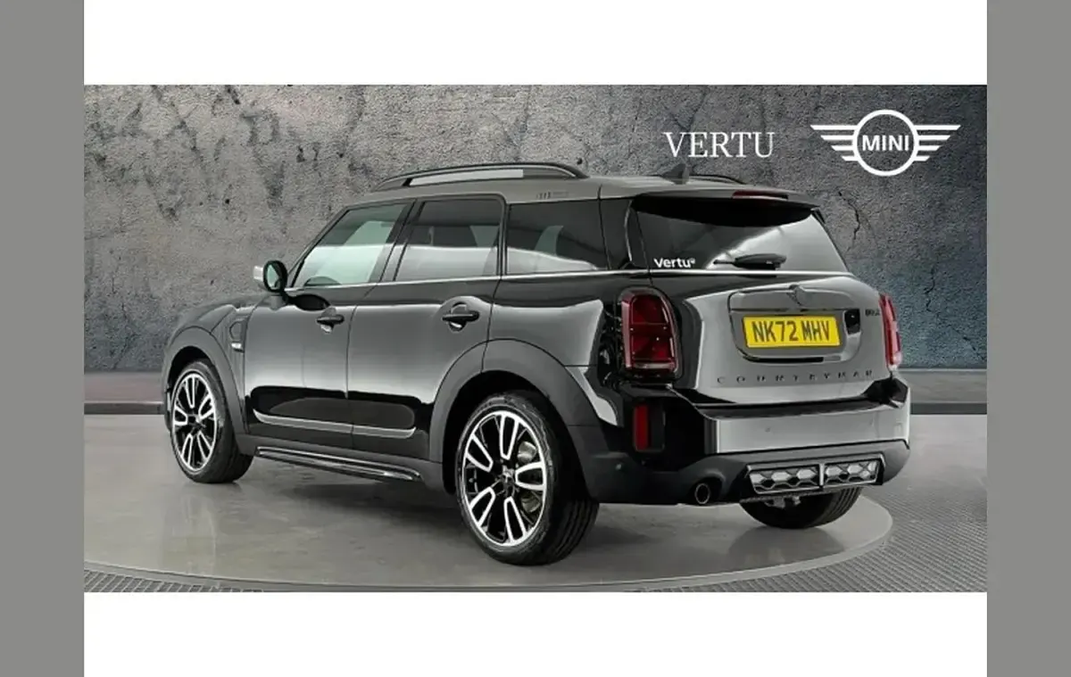 Used Mini Cooper Countryman 136 HP (100 kW) 2022 Black SUV