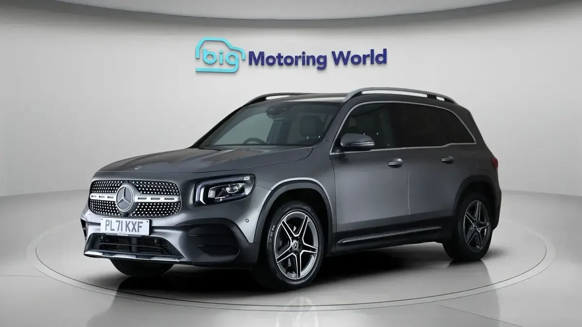 Used Mercedes GLB200 AMG line 163 HP (119 kW) 2021 Grey SUV
