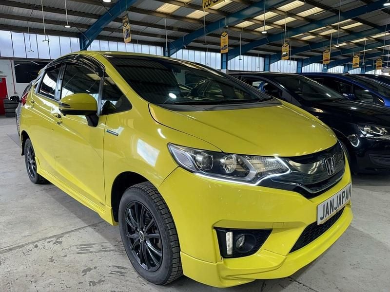 Yellow Used 2025 Honda Fit Hybrid Hatchback | £5,600 (Good price) - Image 1/4