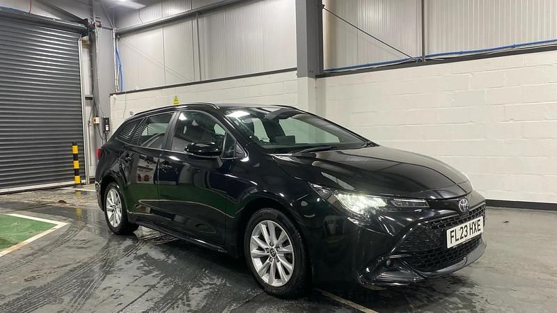 Black Used 2023 Toyota Corolla Estate | £20,777 (Good price) - Image 1/4