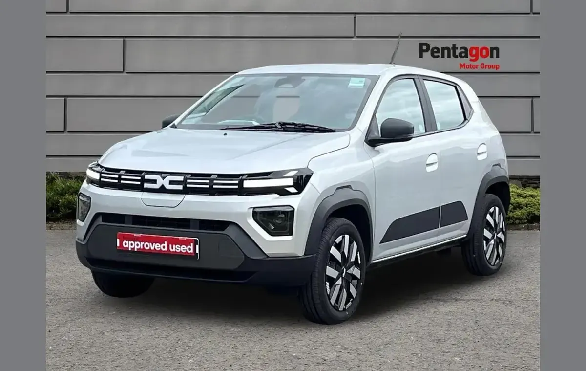 New Dacia Spring Expression 47 kW (65 HP) 2025 Grey Hatchback