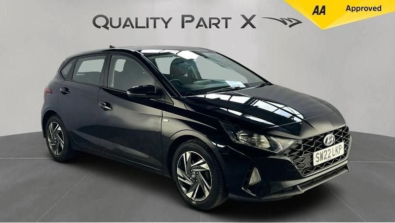 Black Used 2022 Hyundai i20 SE Hatchback | £11,190 (Good price) - Image 1/4