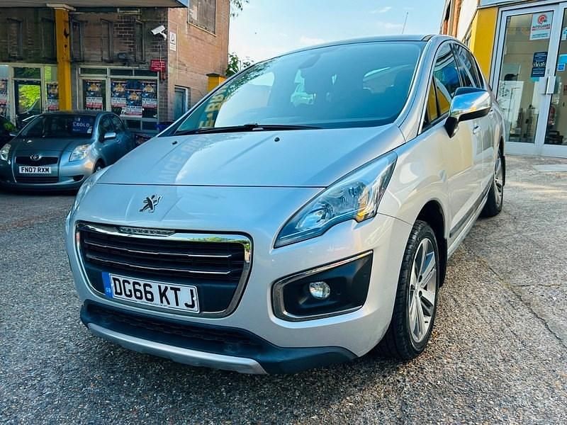 Second-hand Peugeot 3008 Allure 2016 Argintiu Hatchback