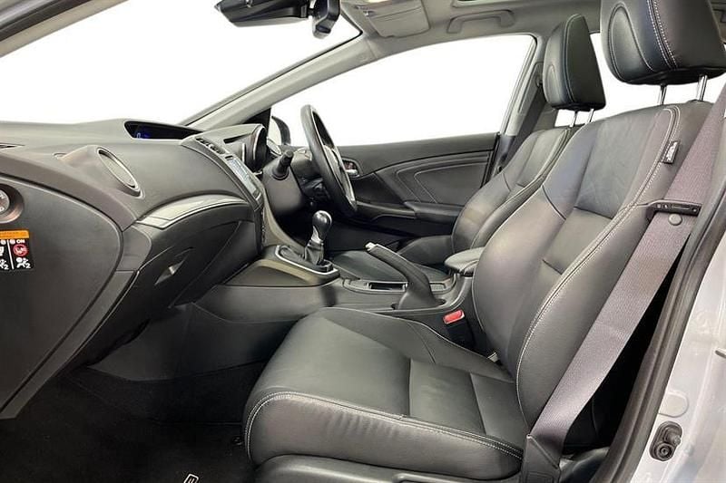 Used Honda Civic SR 120 HP (88 kW) 2017 Silver Hatchback