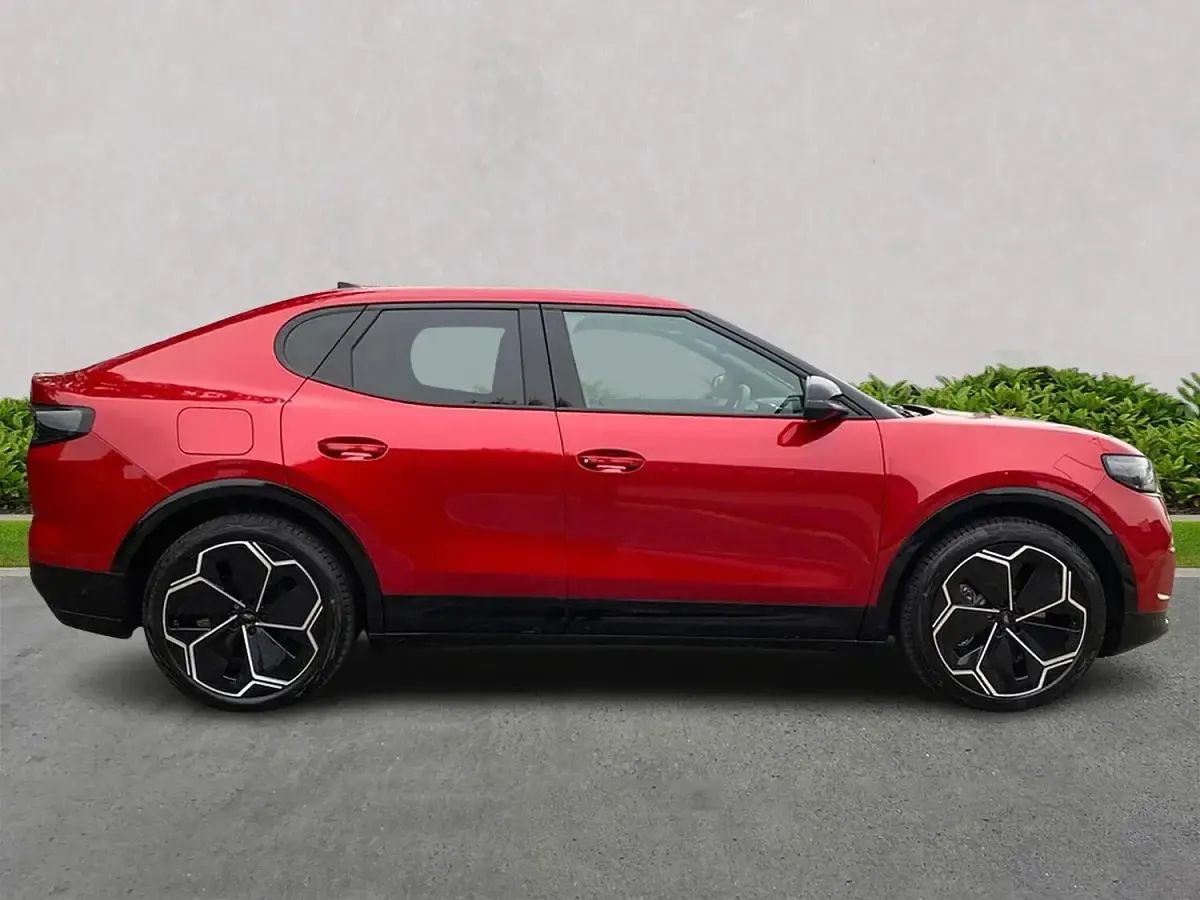 Used Ford Capri Premium 250 kW (340 HP) 2024 Red SUV