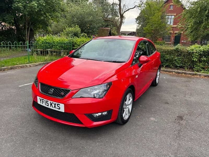 Red Used 2015 Seat Ibiza FR Hatchback | £4,190 (Fair price) - Image 1/4