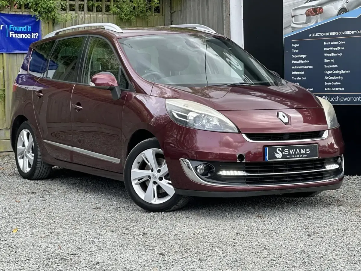 Używany Renault Grand Scénic III Dynamique 2013 Czerwony Minivan